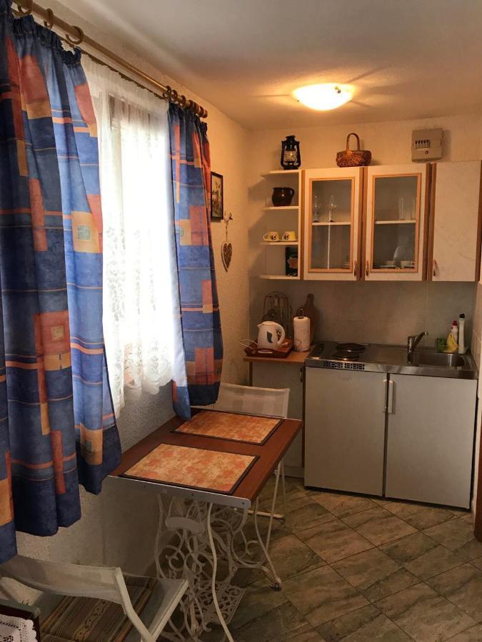 Apppave Apartman Novi Vinodolski Szoba fotó